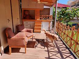 Room in Condo - 'mount View Double-bed' By Aparna Bienvenue !