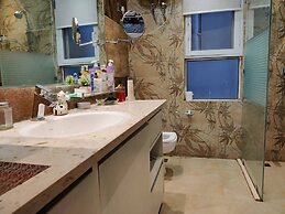 Room in Condo - 'mount View Double-bed' By Aparna Bienvenue !