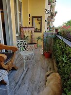 Room in Condo - 'mount View Double-bed' By Aparna Bienvenue !