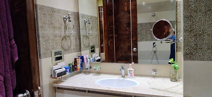 Room in Condo - 'mount View Double-bed' By Aparna Bienvenue !