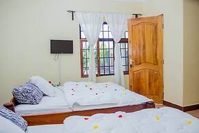 Amazing Accommodation in Arusha Furaha Lodge