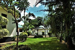Amazing Accommodation in Arusha Furaha Lodge