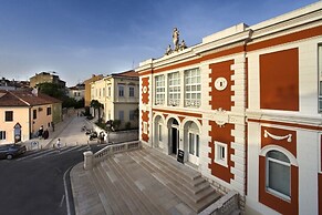 Alessio Premium Rooms - King Room 4