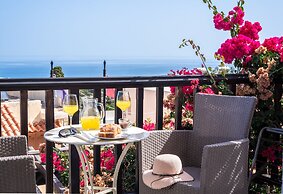 Korifi Suites Collection Apartment for Adults