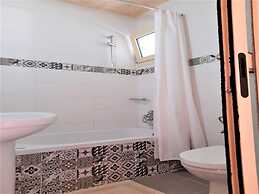 Beautiful and Spacious Room Near Cretan Sea