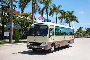 Halong Bay Cruise For Backpackers