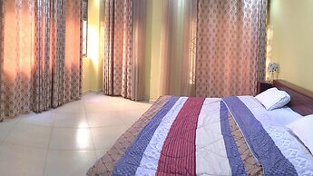 Room in House - Private Room With Jacuzzi in Kigali