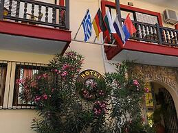 Welcome To Hotel ,,petunia,, In Neos-marmaras,xalkidiki ,greece,in Par