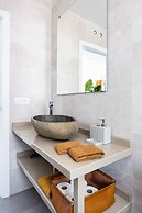 Pool Jacuzzi Home of Tulio