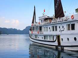 Halong Bay Overnight Cruise