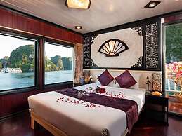 Halong Bay Overnight Cruise