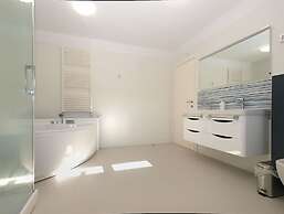 Villa Grande T&d, Pula, Istria, Croatia