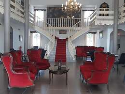 Double Room in Nice Palais