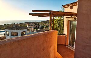 Lovely Panoramic Sea View Cottage-apartment With Adjacent Beach