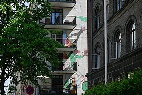 Sanders Lake - Pleasant 2-bdr Apt in City Center