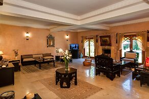 Room in Villa - Charming Villa in the Heart of Marrakech Palm Grove