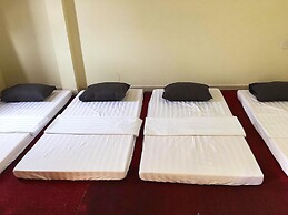 Room in House - Ha Giang Paradise Hostel & Tours