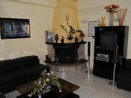 Welcome To Hotel Petunia, In Neos-marmaras,xalkidiki ,greece, Triple R