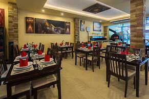 Guesthouse Restaurant Belvedere - Central Triple Room With Ac Near the