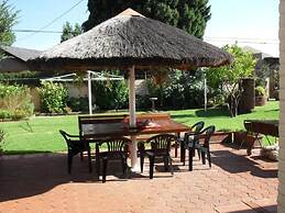 Casa Villa Guest House Carletonville - Suite 3