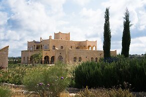 Villa Habibi Main House Ground Floor Suite