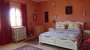 Villa Habibi Main House Ground Floor Suite