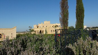 Villa Habibi Main House Ground Floor Suite