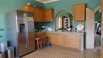 Villa Habibi Main House Ground Floor Suite