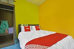 OYO 90744 Bari Indah Beach Resort