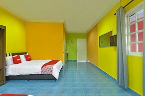 OYO 90744 Bari Indah Beach Resort