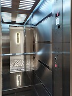 Great Fortune Design Hotel