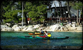 Apartments near Beach Babic