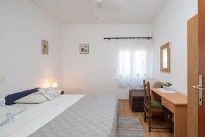 Apartments near Beach Babic