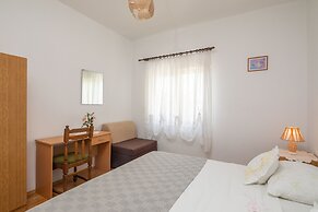 Apartments near Beach Babic