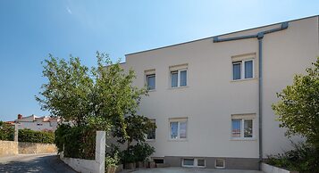 Apartments near Beach Babic