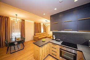 Central Chic Apartments