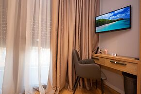 Central Chic Apartments