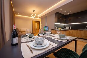 Central Chic Apartments