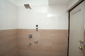 Hotel Opera Inn near Central Bus Stand