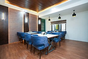 Hotel Opera Inn near Central Bus Stand