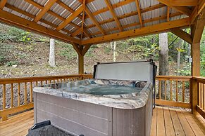 Beside Still Water 1 - 2 Bedrooms, 2 Baths, Sleeps 6 Home by RedAwning