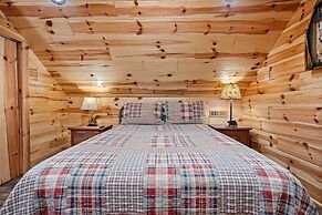 Beside Still Water 1 - 2 Bedrooms, 2 Baths, Sleeps 6 Home by RedAwning