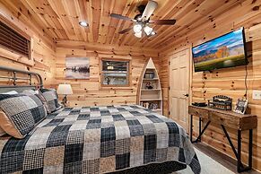 Beside Still Water 1 - 2 Bedrooms, 2 Baths, Sleeps 6 Home by RedAwning