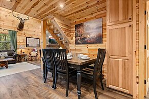 Beside Still Water 1 - 2 Bedrooms, 2 Baths, Sleeps 6 Home by RedAwning