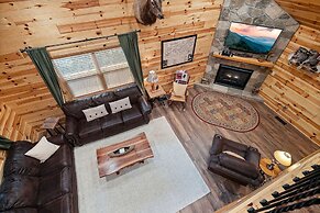 Beside Still Water 1 - 2 Bedrooms, 2 Baths, Sleeps 6 Home by RedAwning