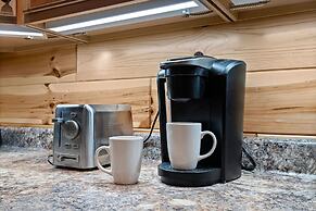 Beside Still Water 1 - 2 Bedrooms, 2 Baths, Sleeps 6 Home by RedAwning