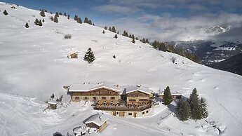 Berghuus Radons Gastro AG