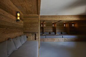 Berghuus Radons Gastro AG