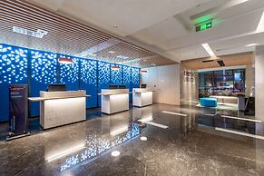Holiday Inn Express Yangquan City Center by IHG