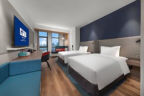 Holiday Inn Express Yangquan City Center by IHG